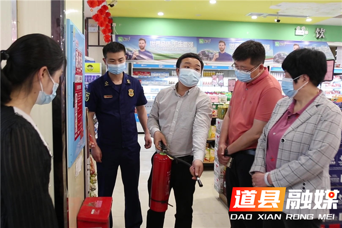 图片1_副本1.png 图片1_副本1.png