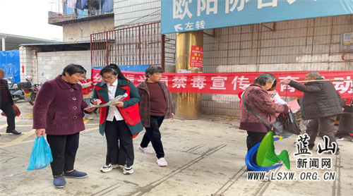 8f0f413dbcd10b2ce14c9a5a592d68c3.jpg 8f0f413dbcd10b2ce14c9a5a592d68c3.jpg