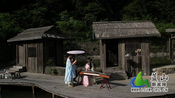 蓝山：联动优惠机制 焕发消费活力.mp4_20250506_150506.681.jpg