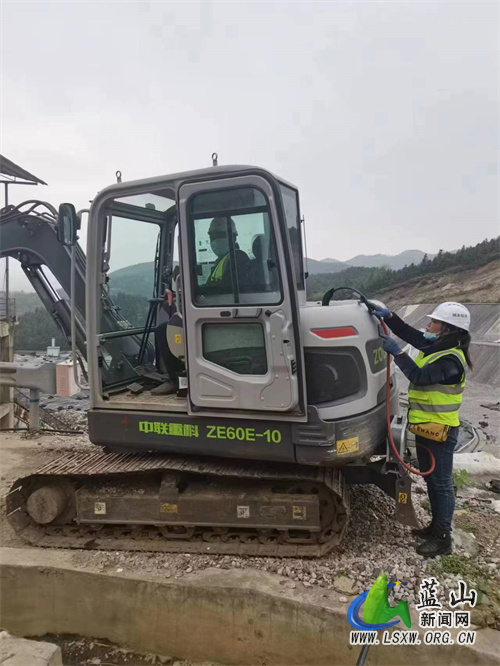 b2f645fce2b03370473346d6c181ed15.jpg b2f645fce2b03370473346d6c181ed15.jpg