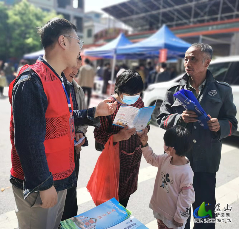 所城镇:筑牢社保服务基石 政策宣传“普惠万家”1.jpg 所城镇:筑牢社保服务基石 政策宣传“普惠万家”1.jpg