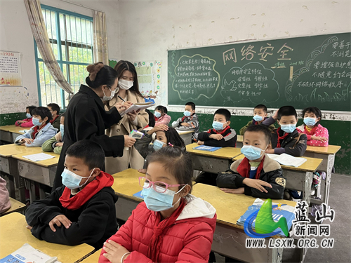 c1aeb3d5544afa31885ba69d1f68e9d7.jpg c1aeb3d5544afa31885ba69d1f68e9d7.jpg