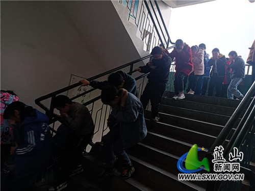 proxy - 2022-03-01T170015.929.jpg proxy - 2022-03-01T170015.929.jpg