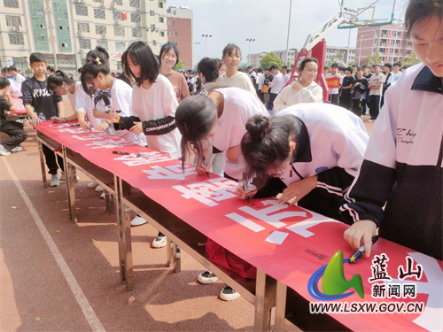 图片8.jpg 图片8.jpg