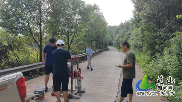 践行为民初心 畅行幸福蓝山3.jpg