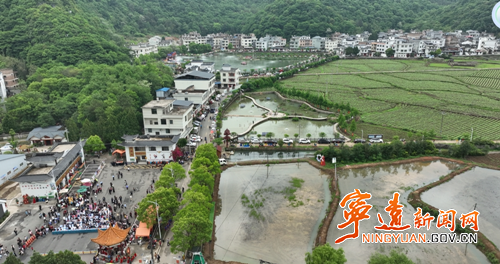 【拼经济·抓项目·促发展】宁远:“荷里西湾”生态休闲园正式开园2_副本500.png 【拼经济·抓项目·促发展】宁远:“荷里西湾”生态休闲园正式开园2_副本500.png
