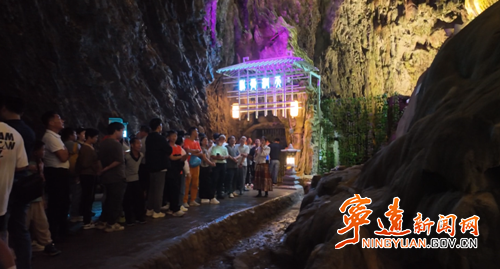 宁远九嶷山景区：国庆后热度不减 错峰出游成新风尚_副本500.png