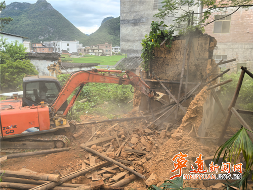 宁远县九疑瑶族乡：开展空心房专项整治行动_副本500.png