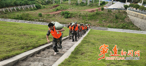 宁远县冷水镇:开展防汛地质灾害综合应急实战演练_副本500.jpg 宁远县冷水镇:开展防汛地质灾害综合应急实战演练_副本500.jpg