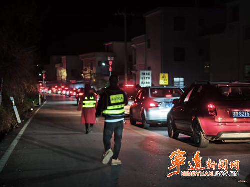 宁远县桐木漯瑶族乡:温情守岗位保畅通_副本500.jpg 宁远县桐木漯瑶族乡:温情守岗位保畅通_副本500.jpg