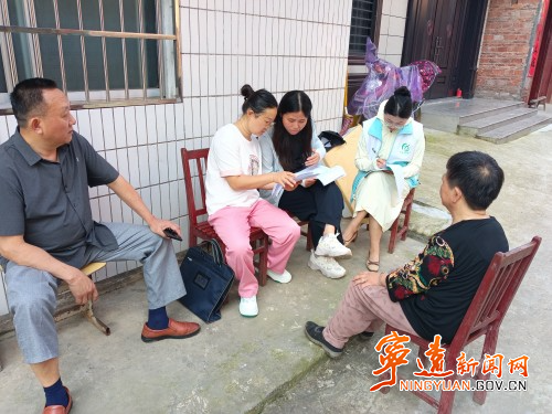 宁远桐木漯瑶族乡：严把低保审核关 精准帮扶暖民心_副本500.jpg