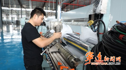 宁远:“五一”假期不停工 重点项目建设忙2_副本500.jpg 宁远:“五一”假期不停工 重点项目建设忙2_副本500.jpg