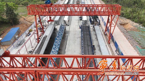 桂新高速宁远段建设全力推进2_副本500.png