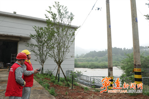 宁远电力：闻“汛”而动 守护光明_副本500.jpg