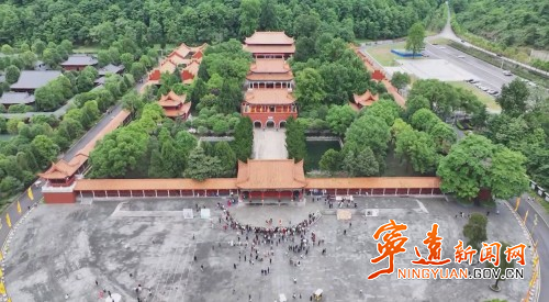 【美景不远·就在宁远】宁远:盛夏九疑美 暑期迎客来1_副本500.jpg 【美景不远·就在宁远】宁远:盛夏九疑美 暑期迎客来1_副本500.jpg