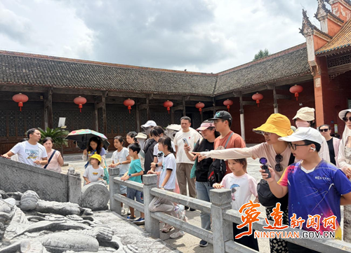 宁远：亲子研学解锁古建古韵_副本500.png