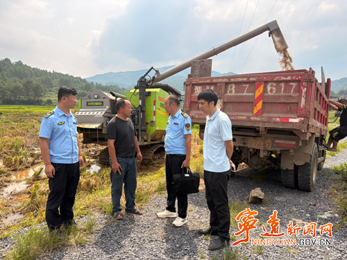 宁远：开展农机安全专项执法检查_副本500.png