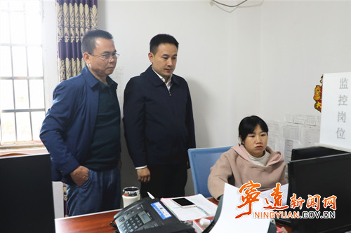 林亮亮调研安全生产工作_副本500.jpg 林亮亮调研安全生产工作_副本500.jpg