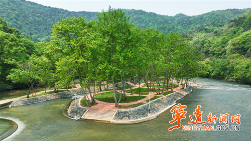 宁远：春风又绿五里沟 生态美景入画来_副本500.jpg