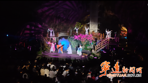【美景不远·就在宁远】宁远：九嶷山暑期入境游持续升温2_副本500.png