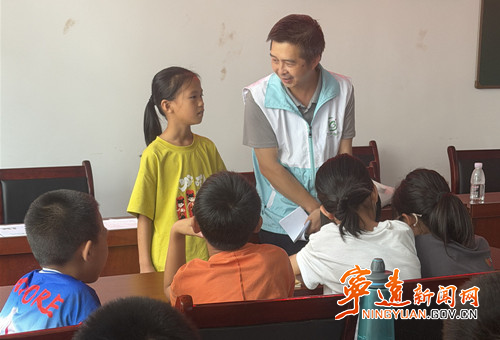 宁远县柏家坪镇：快乐过暑假 安全“不放假”_副本_副本500.jpg