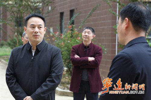 林亮亮调研群众身边不正之风和腐败问题集中整治工作暨不动产“登记难”问题化解工作_副本500.jpg 林亮亮调研群众身边不正之风和腐败问题集中整治工作暨不动产“登记难”问题化解工作_副本500.jpg