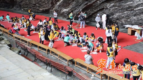 宁远:丰富景区业态 助力九嶷山创5A3_副本500.jpg 宁远:丰富景区业态 助力九嶷山创5A3_副本500.jpg