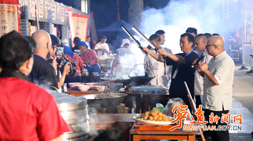宁远:九嶷山村厨大会火爆出圈3_副本500.jpg 宁远:九嶷山村厨大会火爆出圈3_副本500.jpg