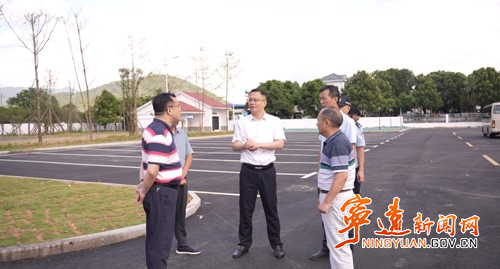 毛政调研道路交通工作_副本500.jpg 毛政调研道路交通工作_副本500.jpg