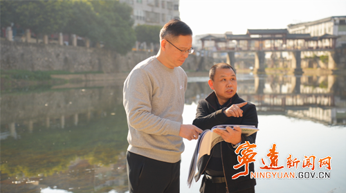 毛政调研泠江市场工作_副本500.png 毛政调研泠江市场工作_副本500.png