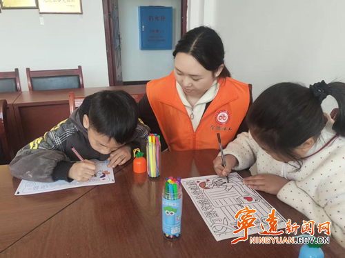 宁远县民政局：公益课堂走进乡村儿童之家_副本500.png