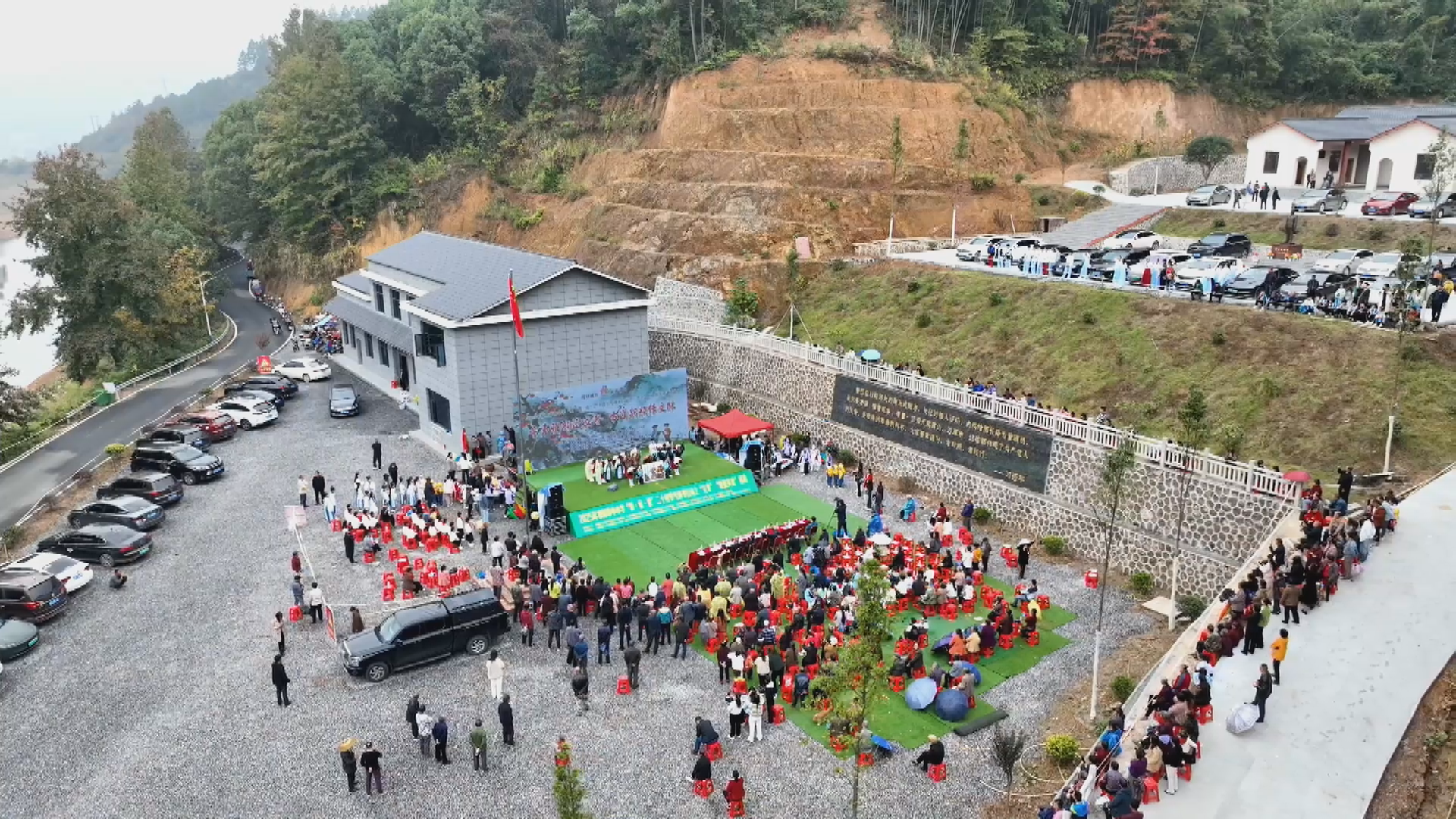 爱悦读-4.bmp 爱悦读-4.bmp