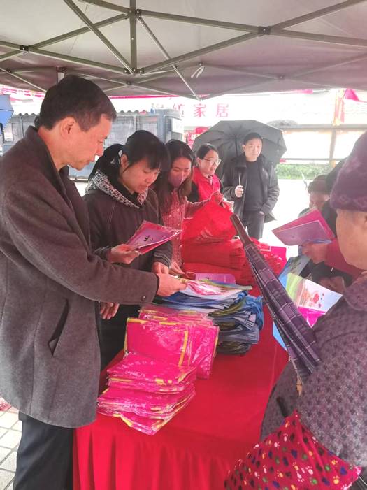 说明: bc0ee73ed11604aeff7e2e7a0f0d246d