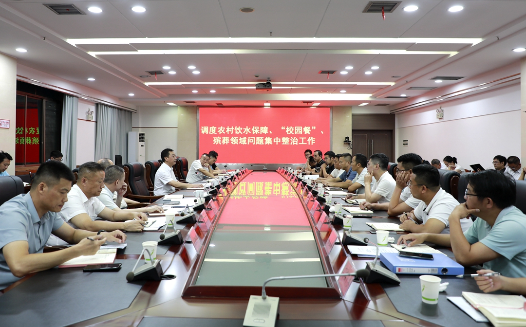 校园.JPG 校园.JPG