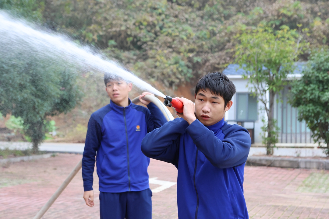 2D6A9694.JPG 2D6A9694.JPG