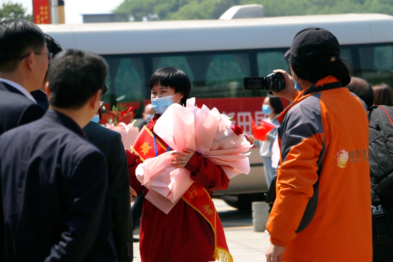 微信图片_20200409155940.jpg 微信图片_20200409155940.jpg