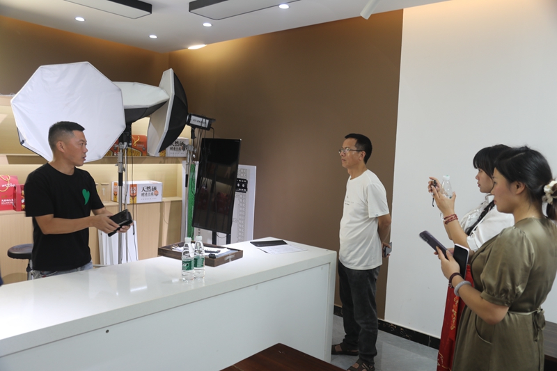 KR8A4744.JPG KR8A4744.JPG