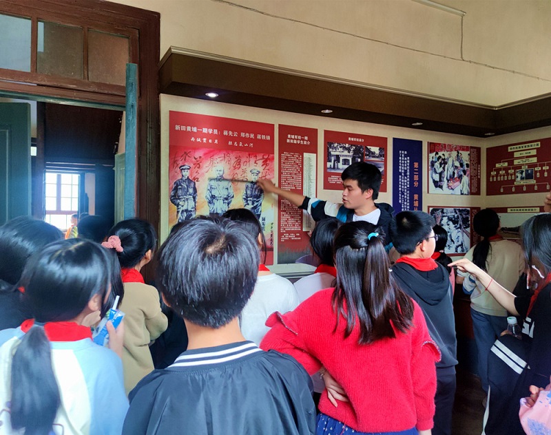 7b52e9e63a7041fda76d738a638d0d43.jpg 7b52e9e63a7041fda76d738a638d0d43.jpg